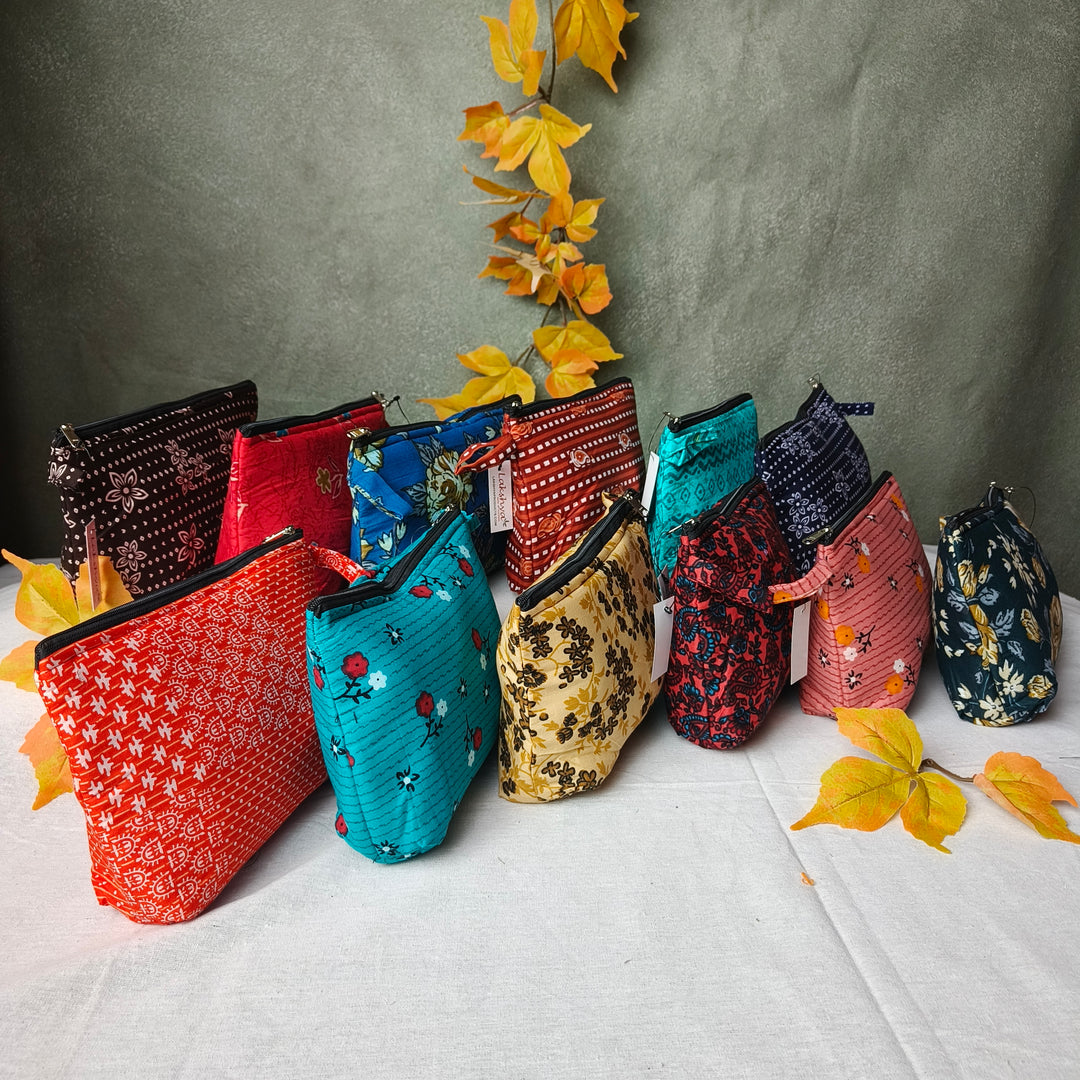 Basic Makeup Pouch - Bundle