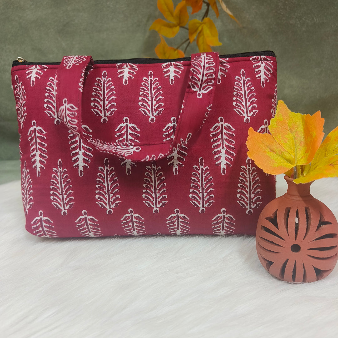 Bristlefront everyday handy maroon with leaf print