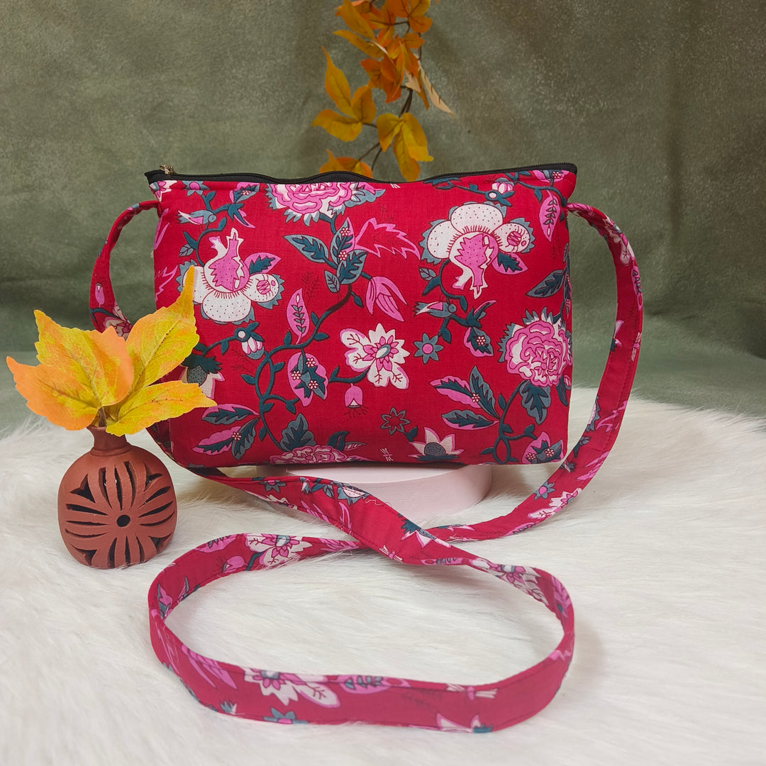 Bristlefront Everyday sling red with flower print