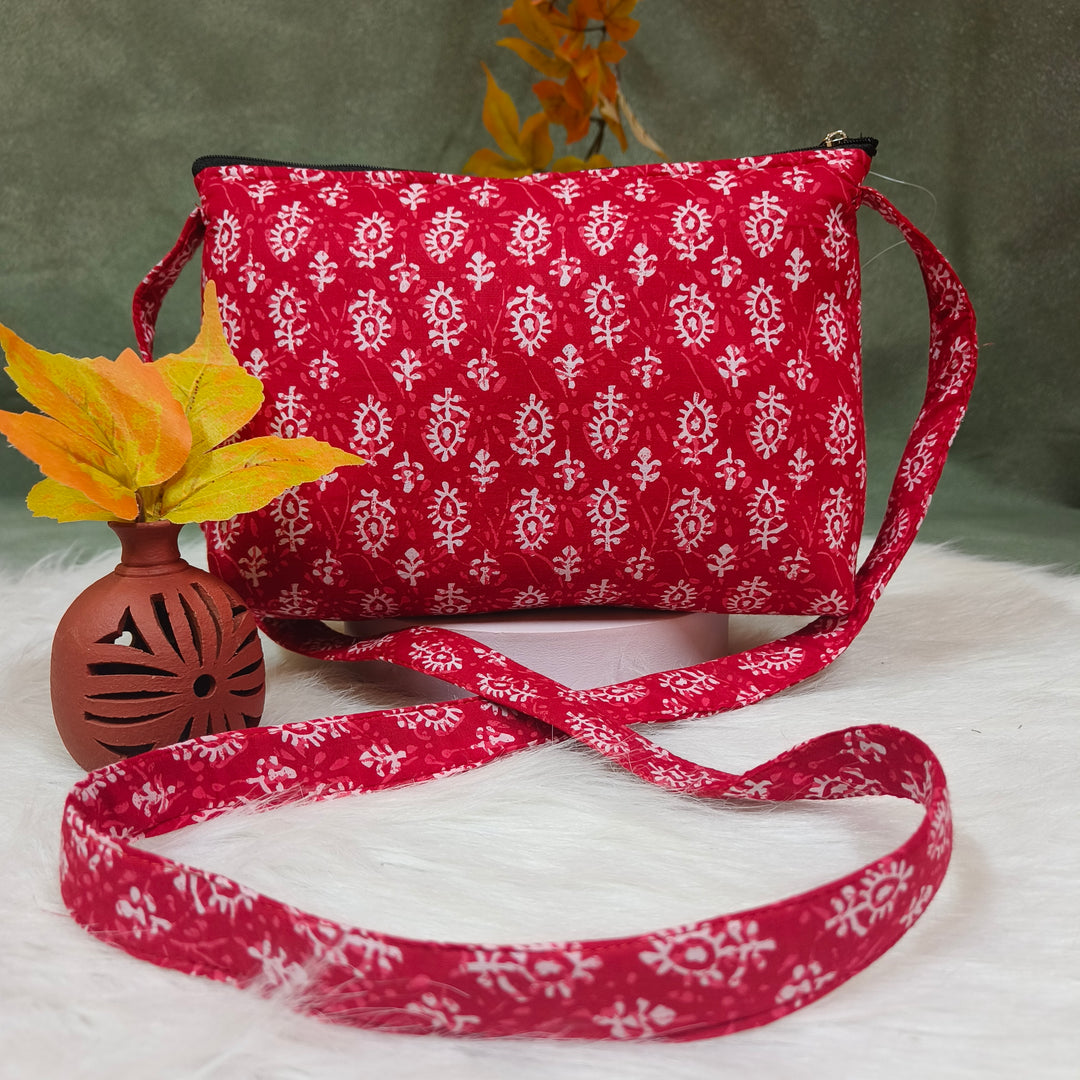 Bristlefront Everyday sling red with white floral print