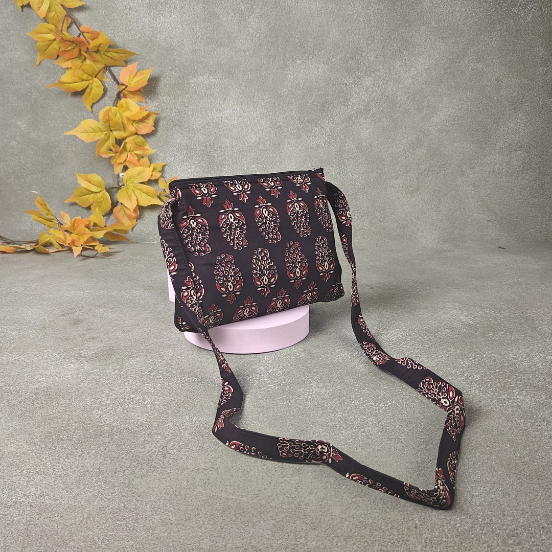 Bristlefront Everyday sling Black With Mustered Sandal Graphic Prints