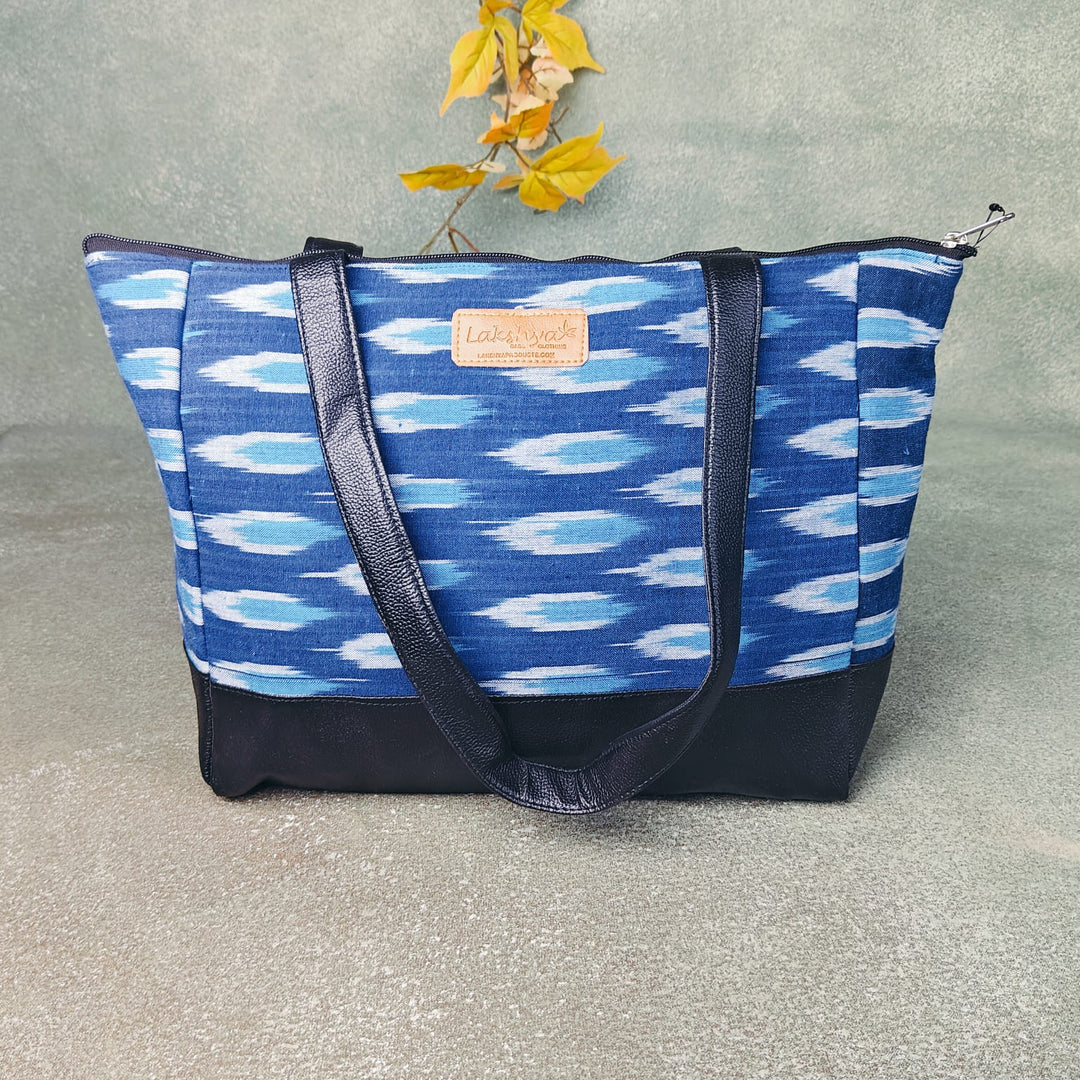 Sarus Crane Series Jumbo Tote Ocean Blue with Sky Blue Ditsy Prints Design