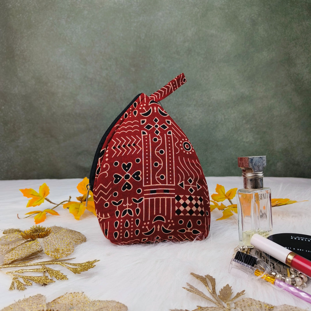 Weavers Nest Pouch Small Red with sandal Kalamkari Prints