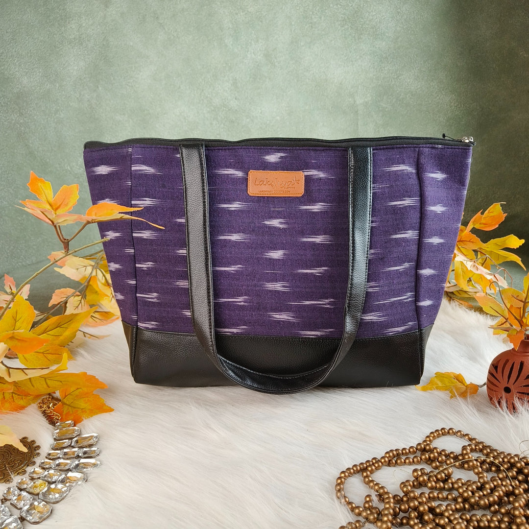 Sarus Crane Series Jumbo Tote Violet with Small White Horizontal Ditsy Prints Ditsy Prints