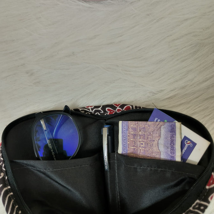 Day Purse Navy Blue with White Circle Design. 4