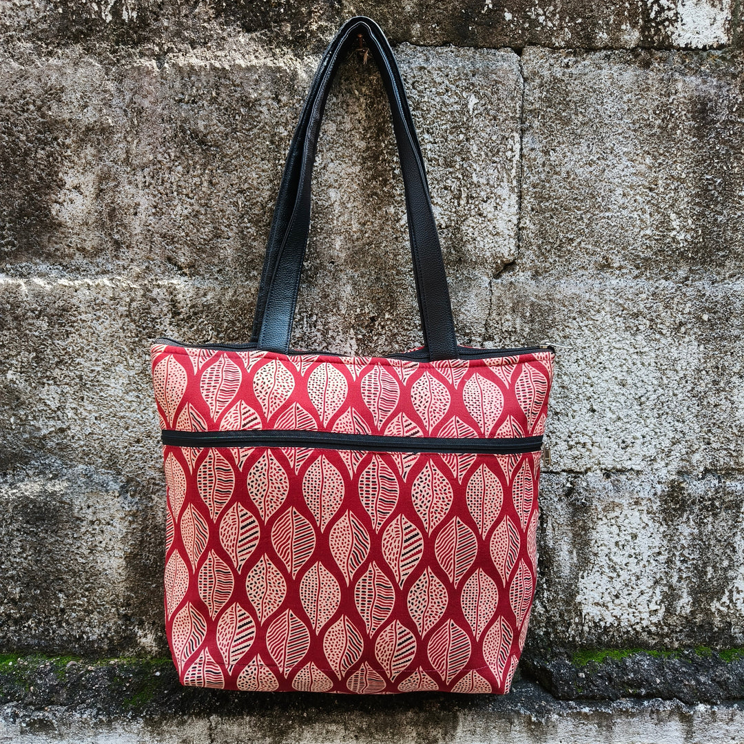 Tote with Bottle Holder