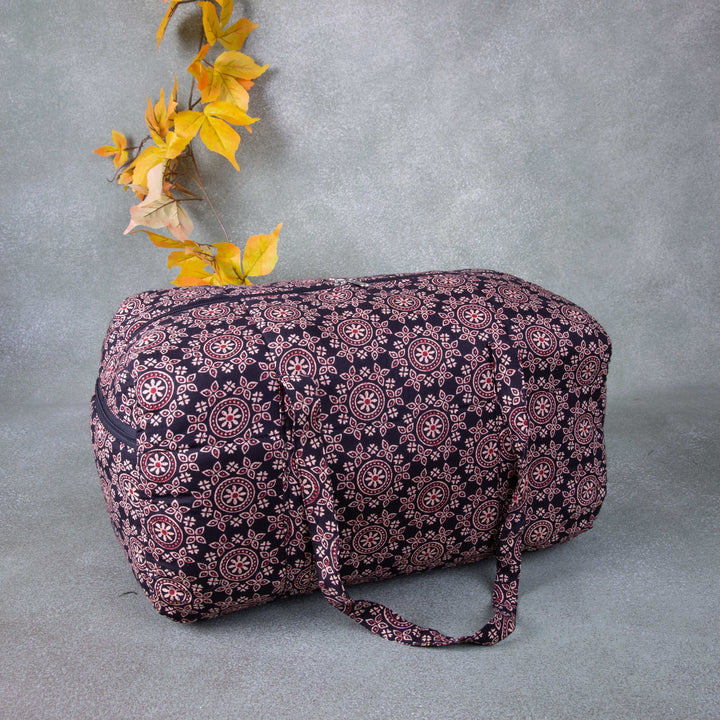 Rectangle Travel Bag Black Colour with Maroon Flower Design.