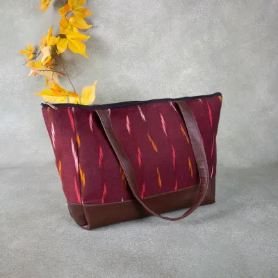 Sarus Crane Series Jumbo Tote Maroon Colour.