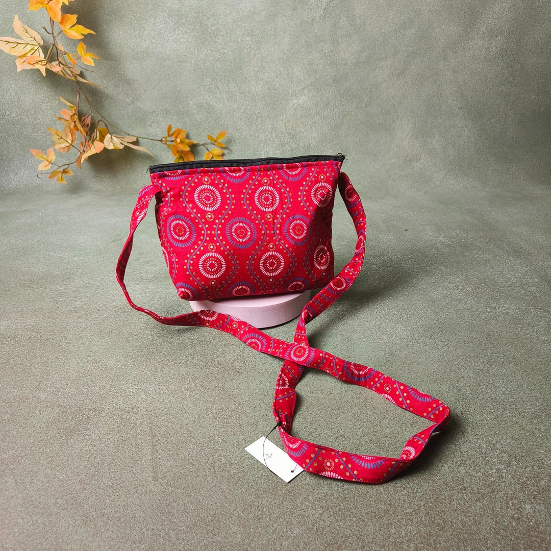 Bristlefront Everyday sling Red with Anthemoin Prints