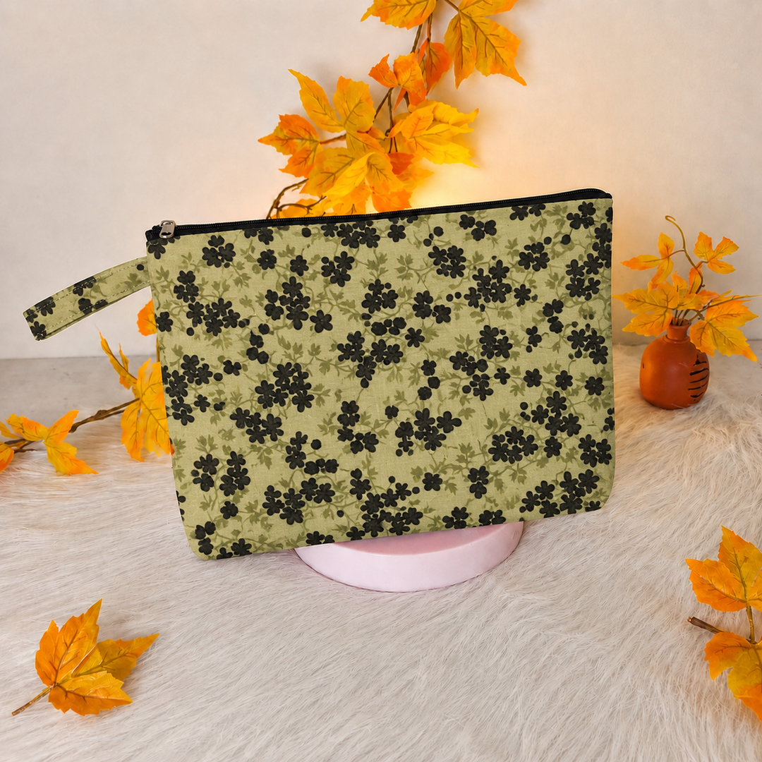 Jumbo Makeup pouch - light green with small flower