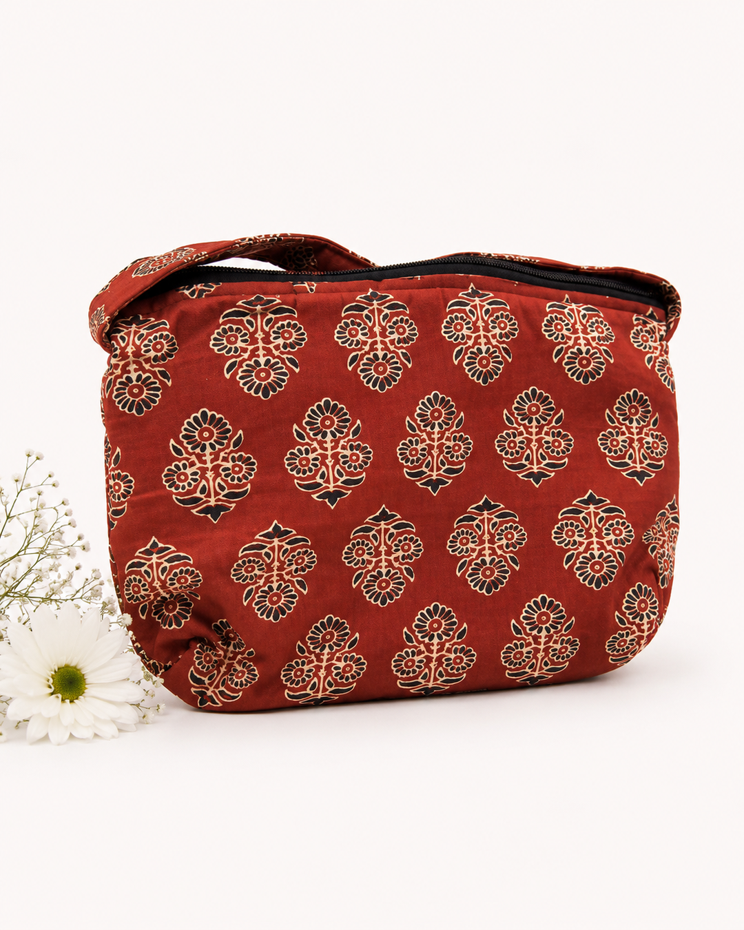 Bristlefront Everyday maroon with floral print