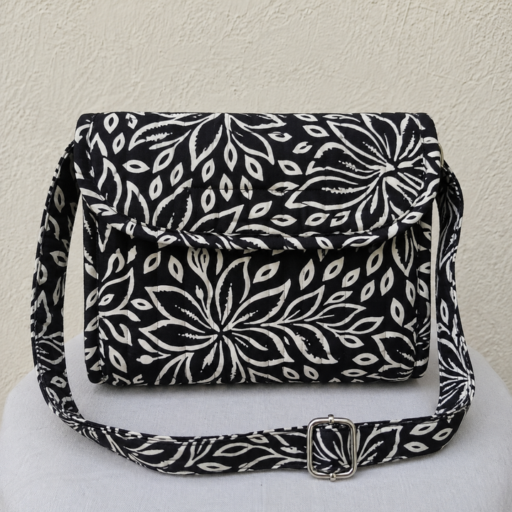 Multizipper Sling 4 Zips Black Artist