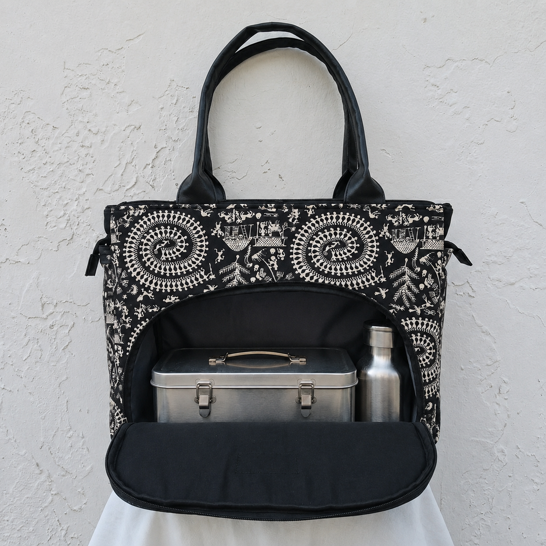 Versatile partition tote black with white circle print