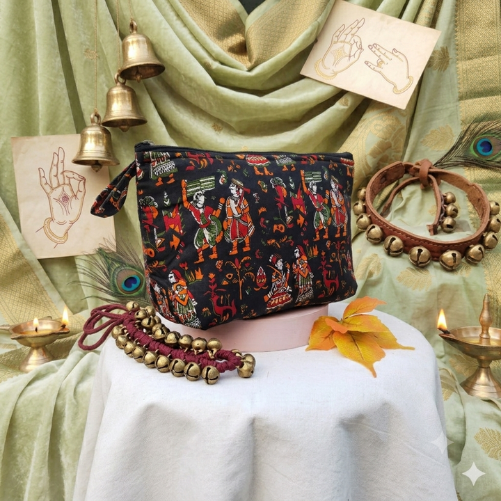 Ghunghroo pouch - Black Kalamkari