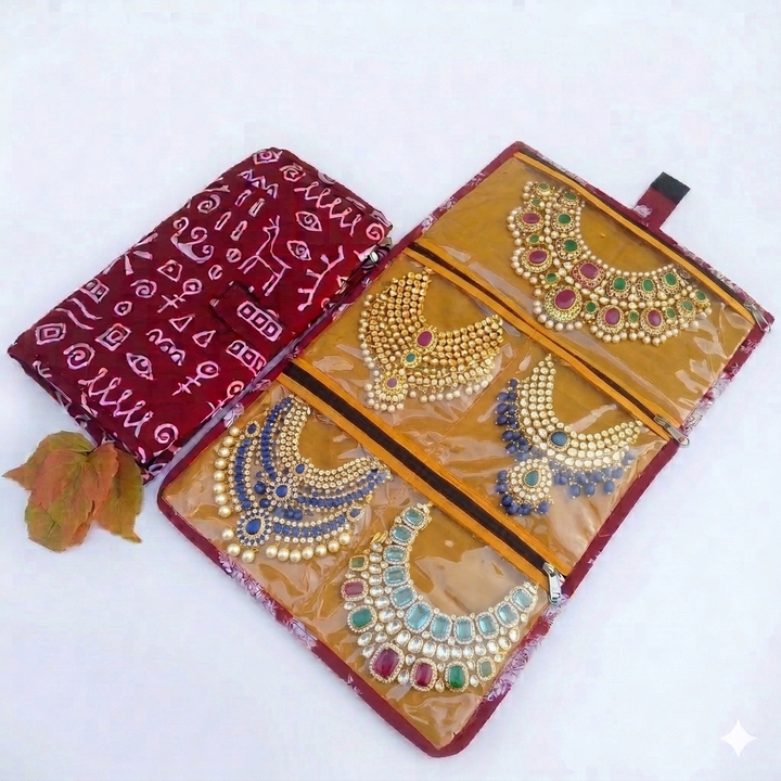 Jewel Pouch - (Necklace) Maroon With Art Prints
