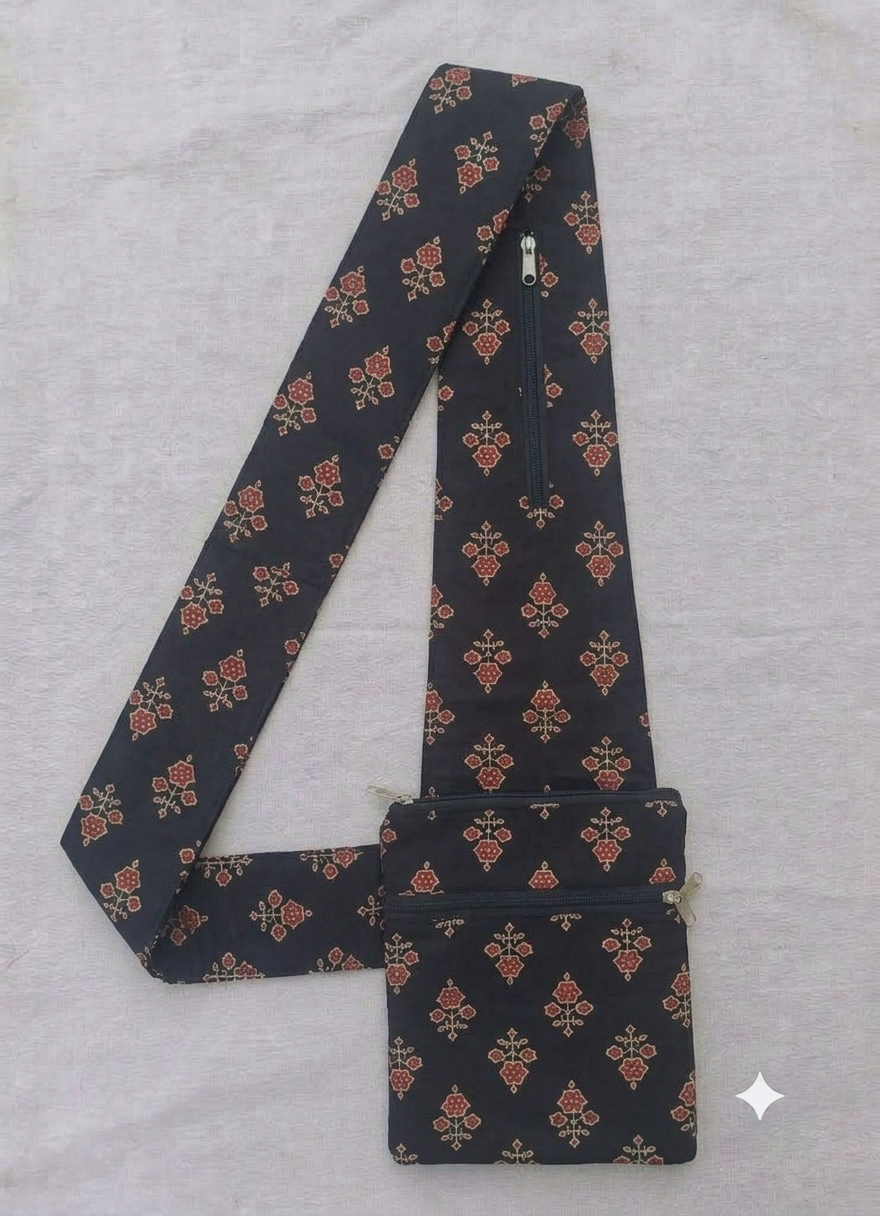 Pilgrim Bag - black Jaipuri