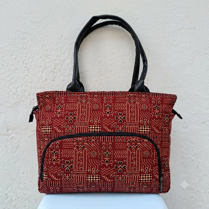 Versatile partition tote maroon with rangoli design
