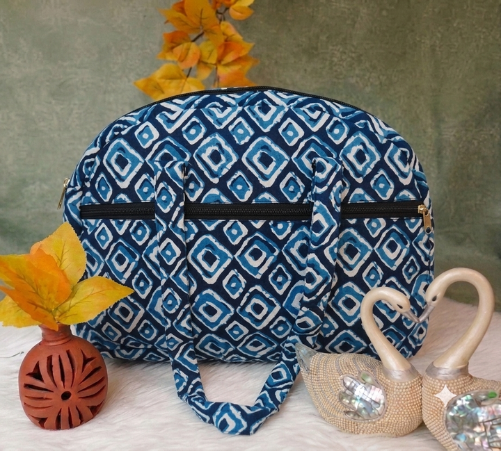Everyday Tote Dark Blue with White print