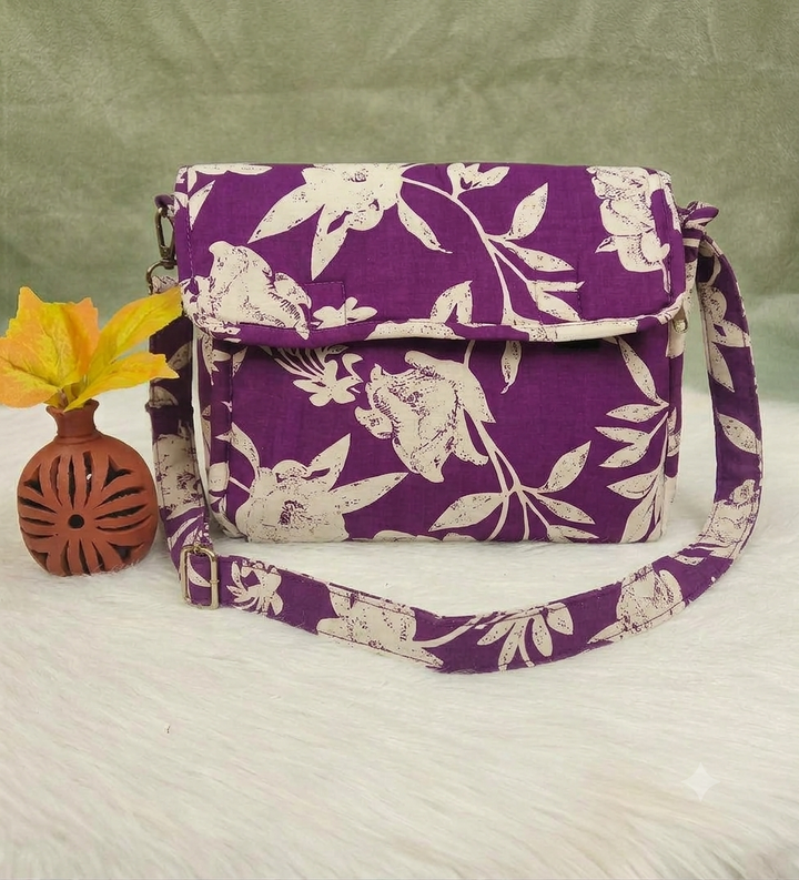 Multizipper Sling 4 Zips - purple with white floral print