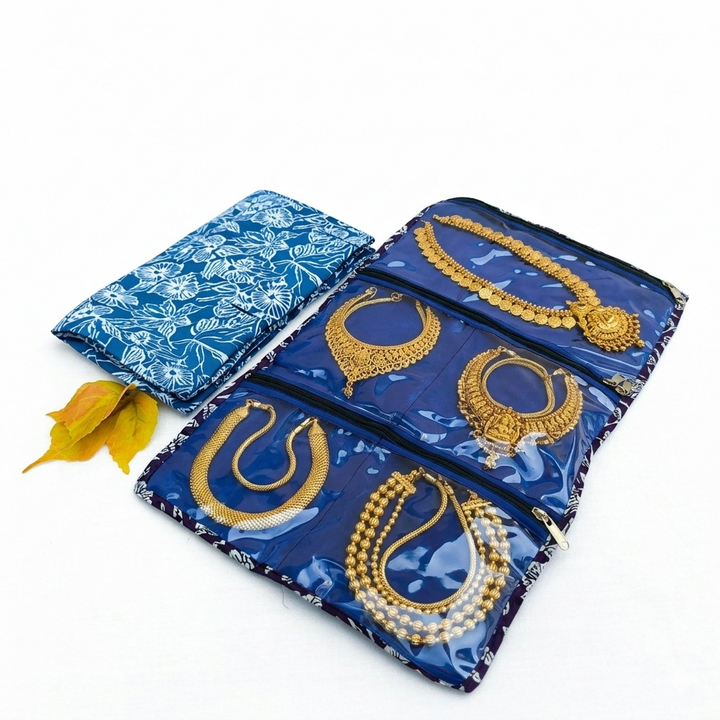 Jewel Pouch - (Necklace) Blue with White Flower Print