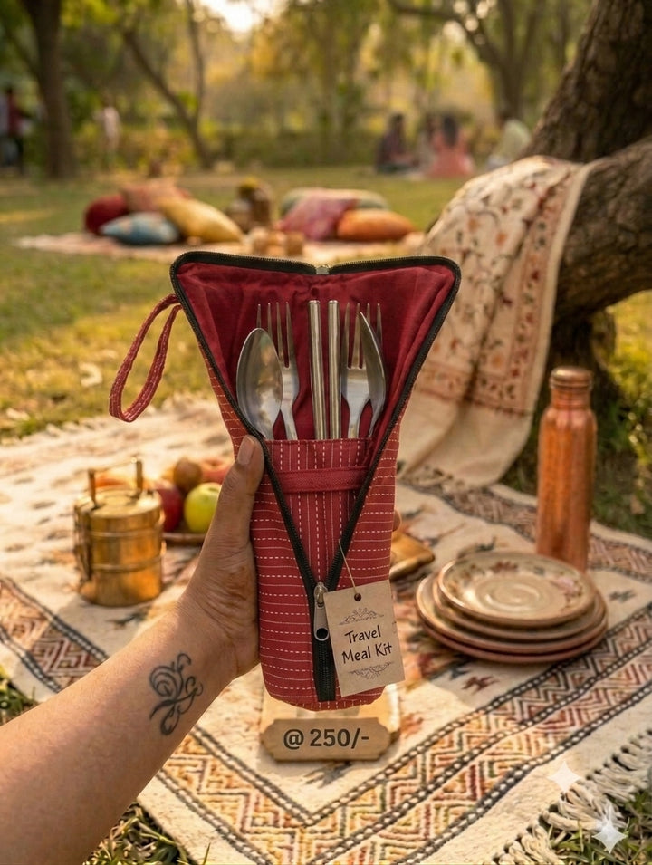 Travel Meal Kit - Maroon with dot lines