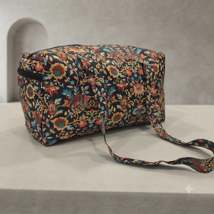 One Nighter - Navy Blue Floral
