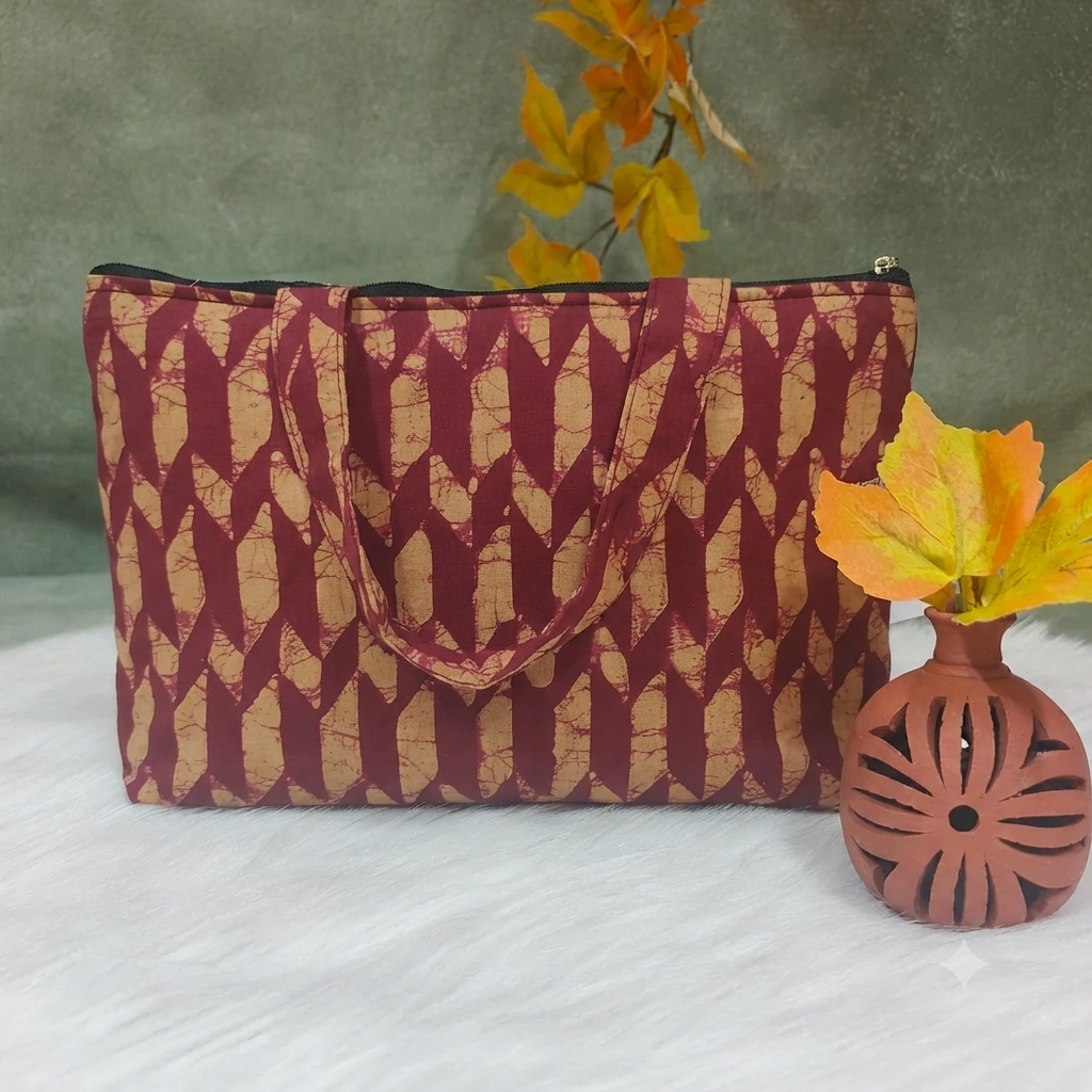 Bristlefront everyday handy red with diamond design
