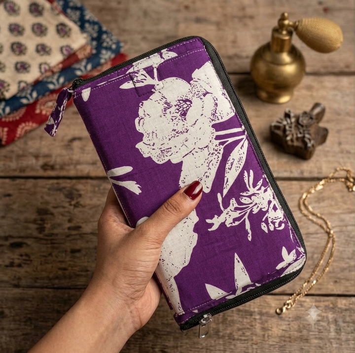 SMART WALLET BIG - purple with white floral printed