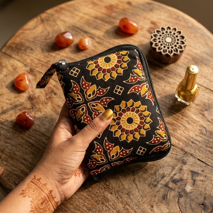 Smart Wallet Small Single Pc- "Kalamkari Heritage Printed