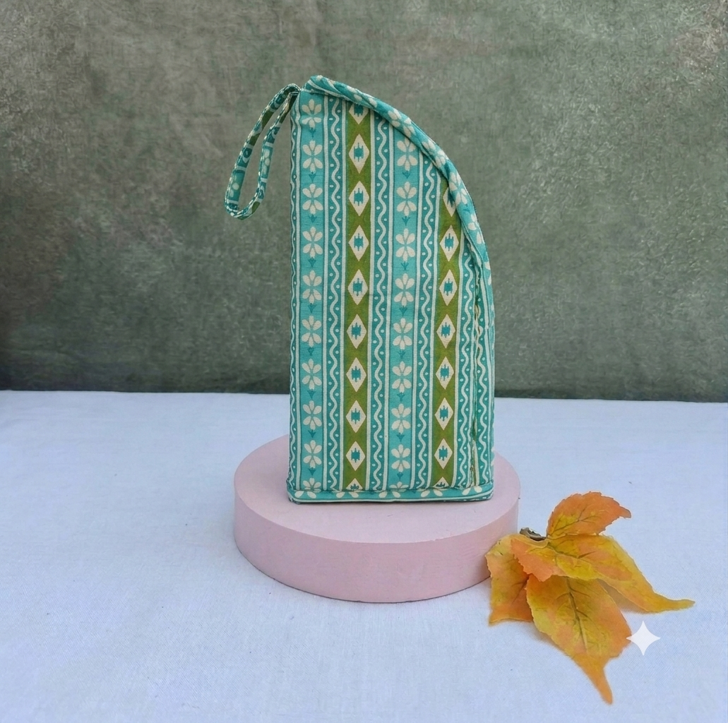 Phone Holder - light green with geometric print
