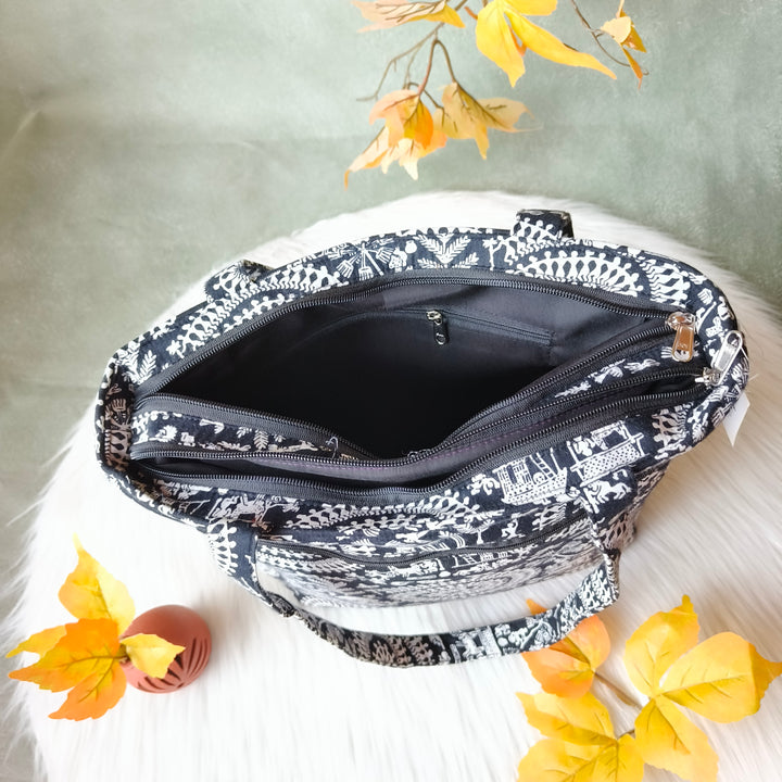 9Am to 5Pm tote Black white print bag