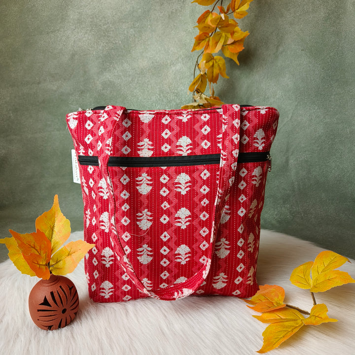 9Am to 5Pm tote Red diamond print