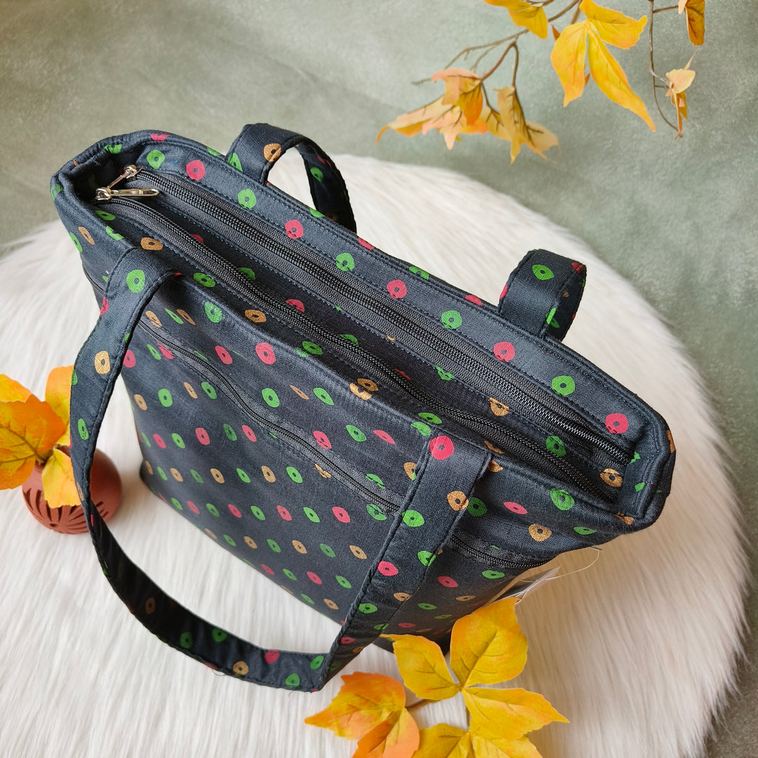 9Am to 5Pm tote bag Black with colour dots