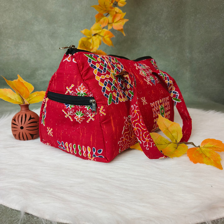 Barrel Handbag red with rangoli print