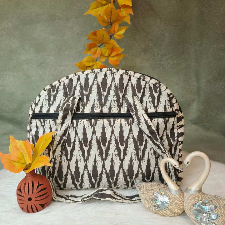 Everyday Tote brown with white strips print