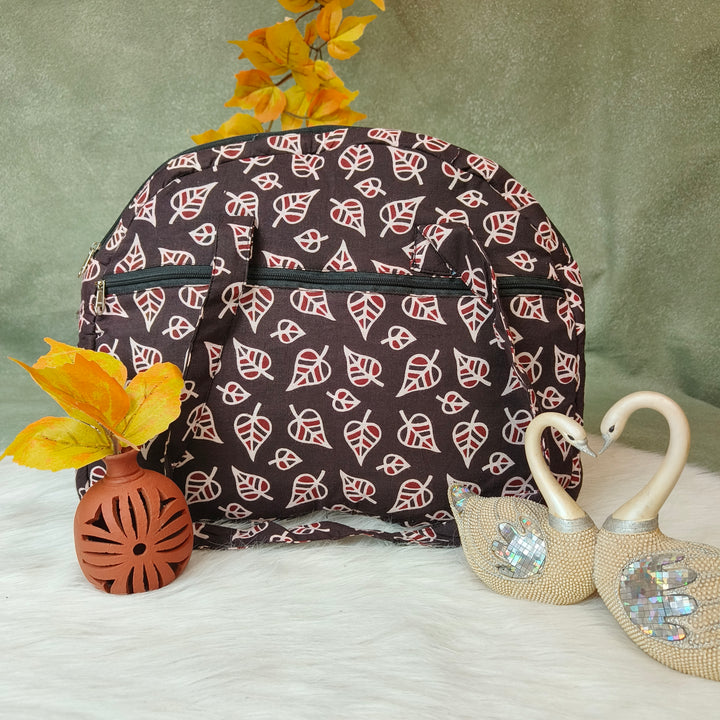 Everyday Tote brown with leaf print