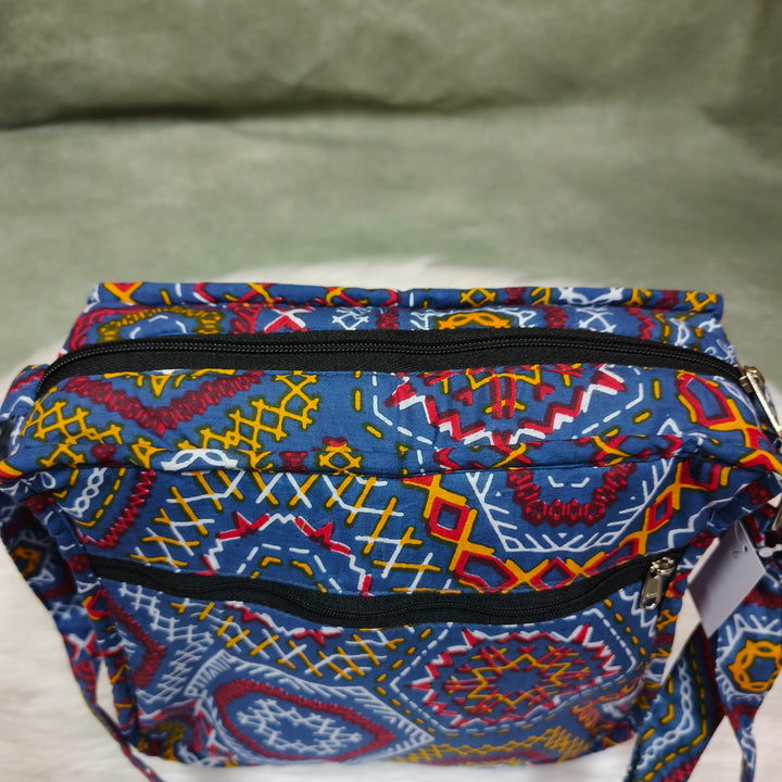 Xtra Sling bag blue with geometry print