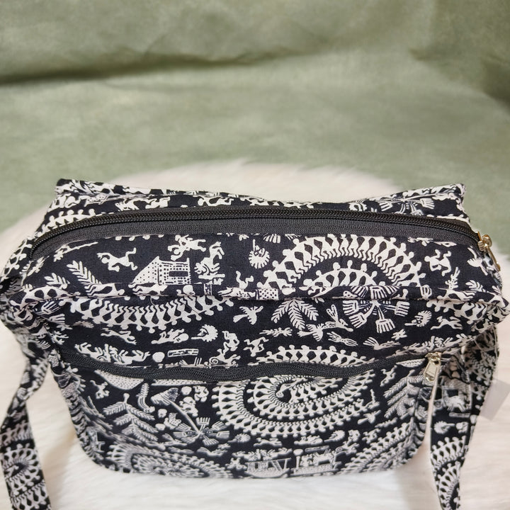 Xtra Sling bag black with warli print