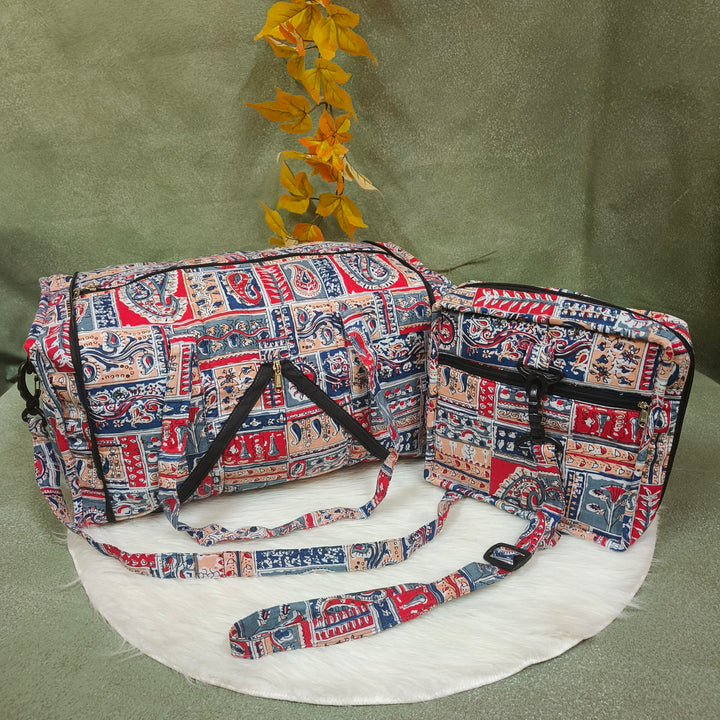 Expandable Travel Bag red with mango print