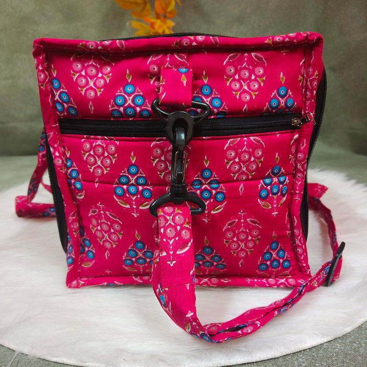 Expandable Travel Bag pink with blue dot print