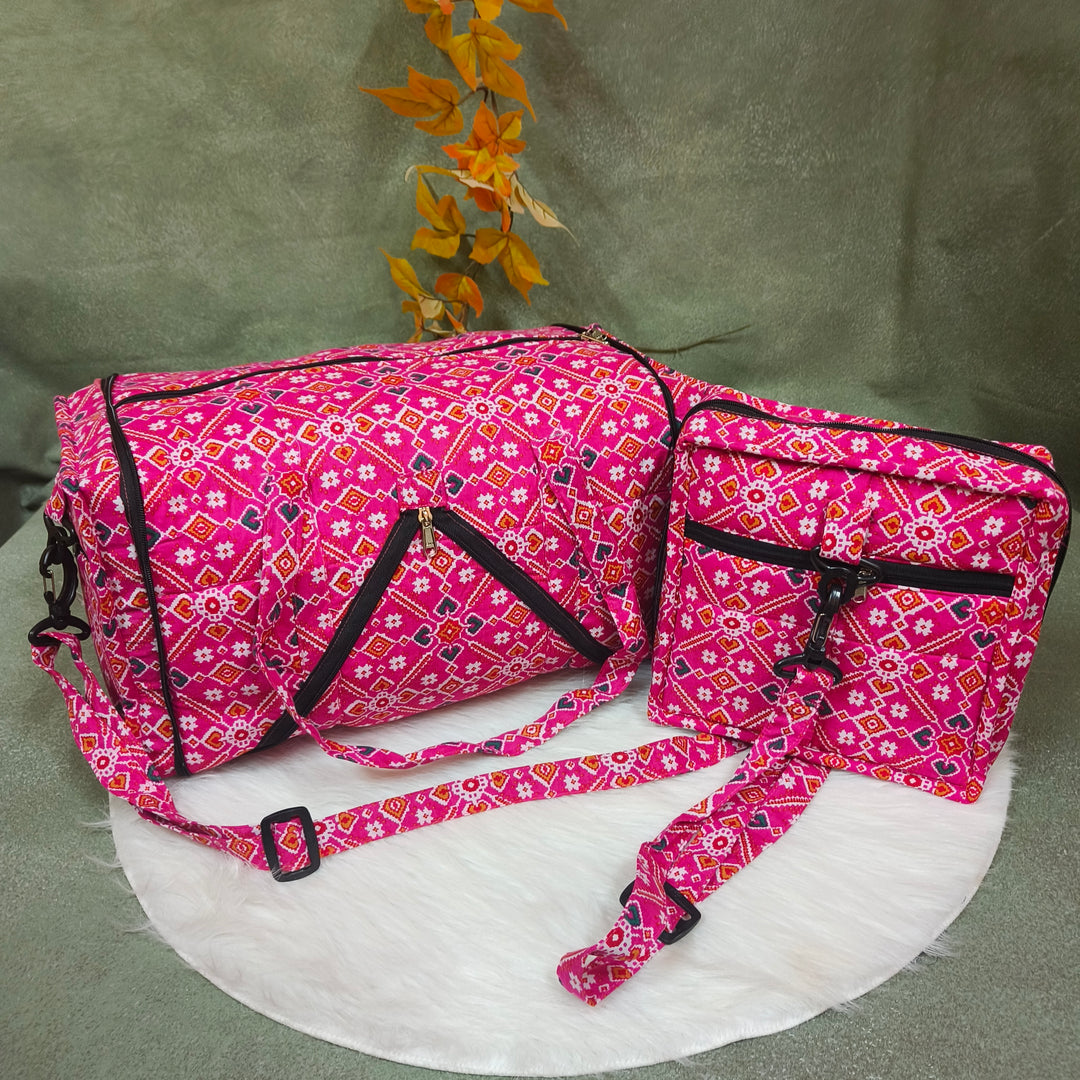 Expandable Travel Bag pink with diamond print