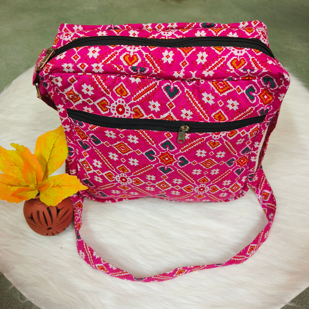 Xtra Sling bag blue with pink with diamond print