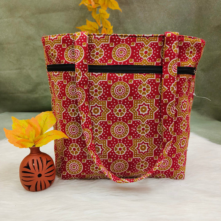 9Am to 5Pm tote Red with dot print