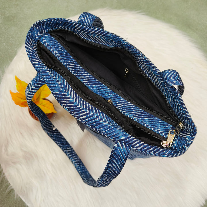 9Am to 5Pm tote blue with strip print