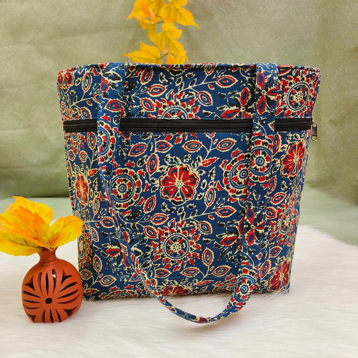 9Am to 5Pm tote blue with red flower print