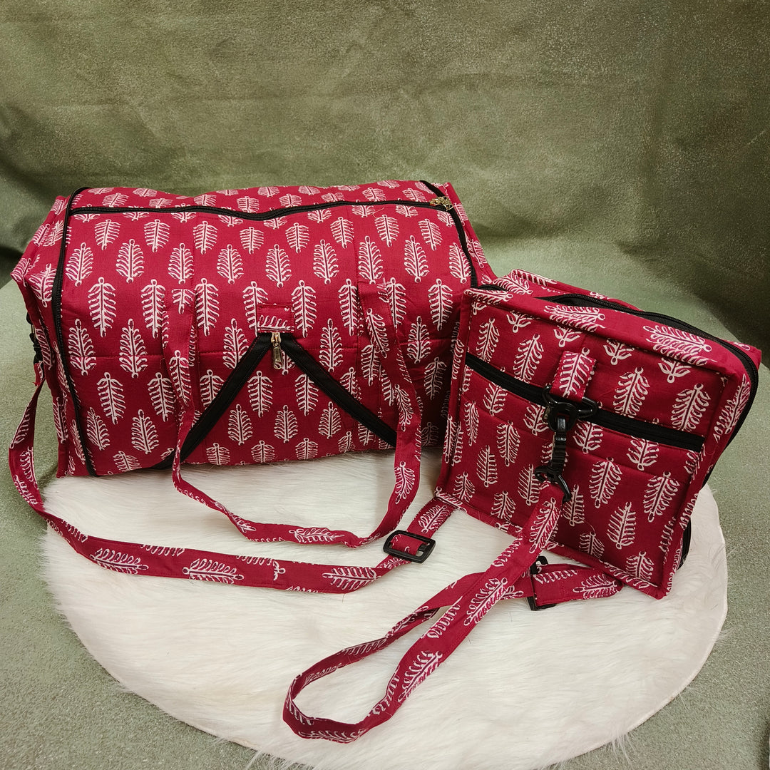 Expandable Travel Bag red with white leaf print