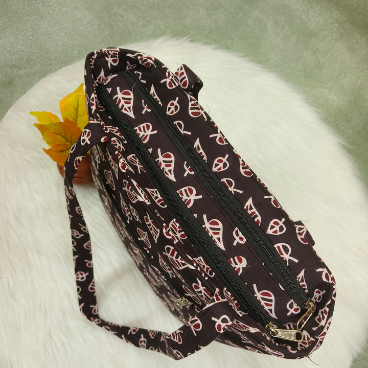 9Am to 5Pm tote brown with leaf print