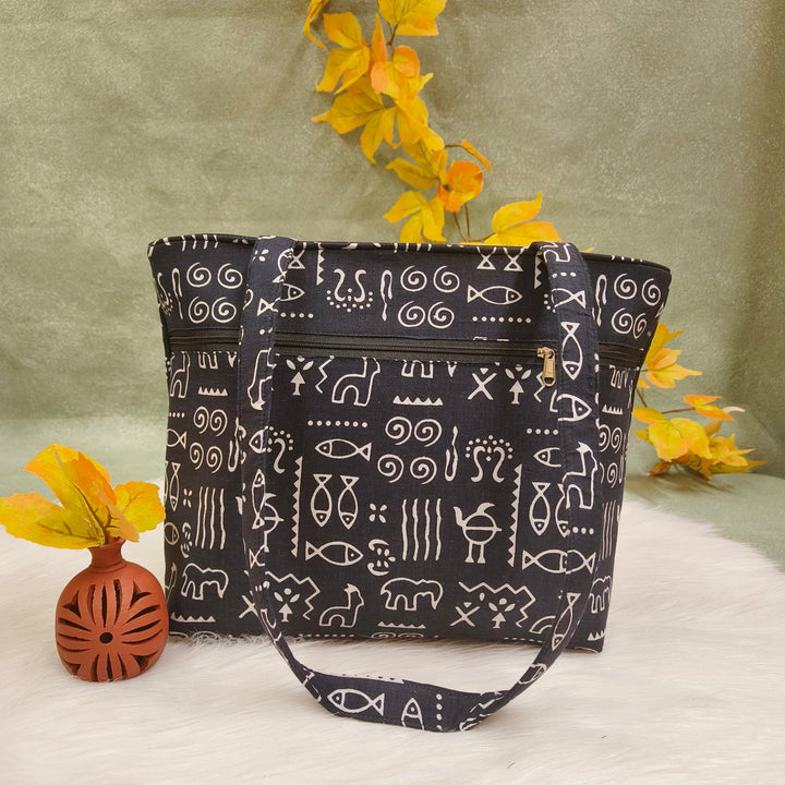 9Am to 5Pm tote black with fish print