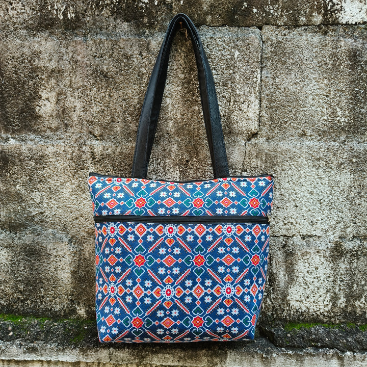 Tote with Bottle Holder blue with diamond print