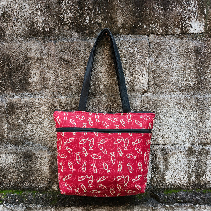 Tote with Bottle Holder red with fish print